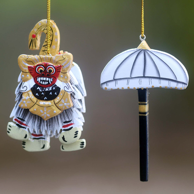 Holzornamente, 'Barong und Regenschirm' (Paar) - Balinesische kunsthandwerklich hergestellte Holz-Ferienornamente (Paar)