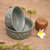Keramik-Servierschalen, (Paar) - Set aus 2 Keramikschalen mit grauem Blumenmuster, handgefertigt in Bali