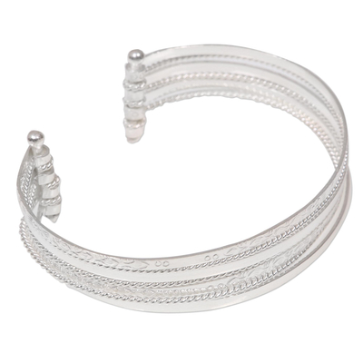 Manschettenarmband aus Sterlingsilber - Zeitgenössisches handgefertigtes Manschettenarmband aus Sterlingsilber