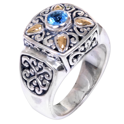 Blauer Topas-Einzelsteinring mit Goldakzenten - Balinesischer Ring aus Sterlingsilber mit Amethyst- und Goldakzenten