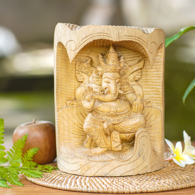 estatuilla de madera - Estatuilla de madera de cocodrilo del Señor Ganesha de Bali