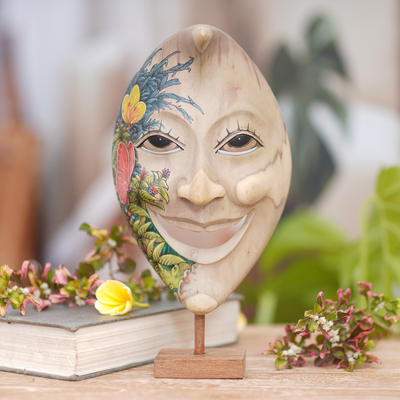 Wood mask, Smiling Moon Man