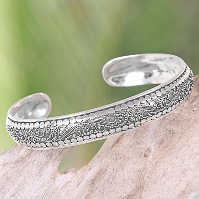 Wide Cuff Bracelet with Gemstone, Handmade Ethnic Silver Bracelet, Fil –  karmanepalcrafts