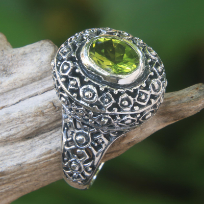 Peridot cocktail ring, 'Ornate Jungle Wreath' - Ornate Balinese Sterling Silver Ring with Peridot