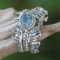 Anillos apilables de topacio azul y plata de ley, 'Elephant Shrine' - Anillos apilables de topacio azul y plata (juego de 3) Indonesia