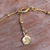 Pulsera colgante de plata de primera ley bañada en oro - Pulsera balinesa cruzada en oro vermeil de 14k hecha a mano