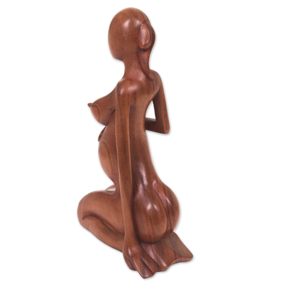 Holzstatuette - Statuette „Schwangere Mutter“ aus Suar-Holz, handgeschnitzt in Indonesien