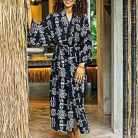 Rayon robe, 'Eastern Tranquility' - Black and White Patterned Rayon Robe from Indonesia