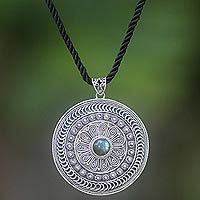Labradorite pendant necklace, Padjajaran Heritage