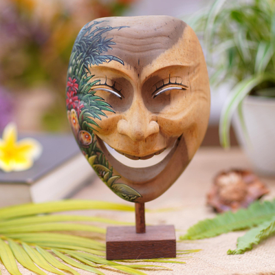 Wood mask, Gleeful Smile