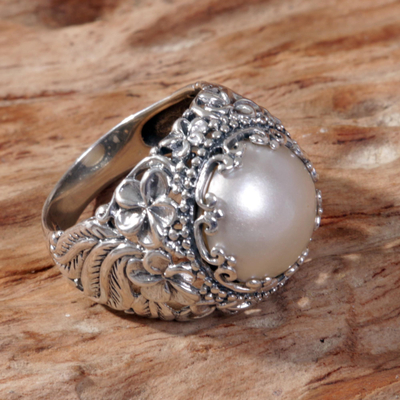 Cultured mabe pearl flower cocktail ring, 'Freedom Flower' - Cultured Mabe Pearl Flower Cocktail Ring Made in Indonesia