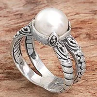 Cultured pearl cocktail ring, 'Romancing the Moon' - Cultured Freshwater Pearl and Sterling Silver Cocktail Ring