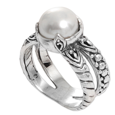 Cultured pearl cocktail ring, 'Romancing the Moon' - Cultured Freshwater Pearl and Sterling Silver Cocktail Ring