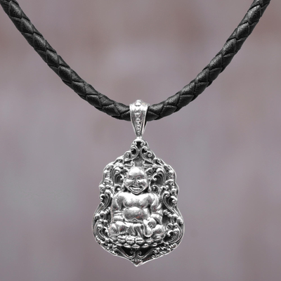 Halskette mit Anhänger aus Sterlingsilber - Halskette mit Buddha-Anhänger aus Sterlingsilber aus Leder, Indonesien