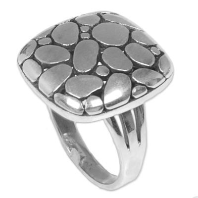 Sterling silver cocktail ring, 'Kapua Stones' - Sterling Silver Cocktail Ring Pebble Motifs Indonesia