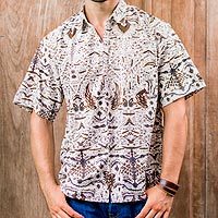 Camisa batik de algodón para hombre - Camisa De Hombre De Manga Corta De Algodón Batik Marrón Y Blanca Con Botones