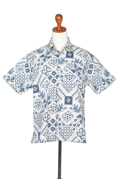 Herren-Batikhemd aus Baumwolle - Blau-weißes, kurzärmliges Herrenhemd mit Batik-Knöpfen aus Baumwolle