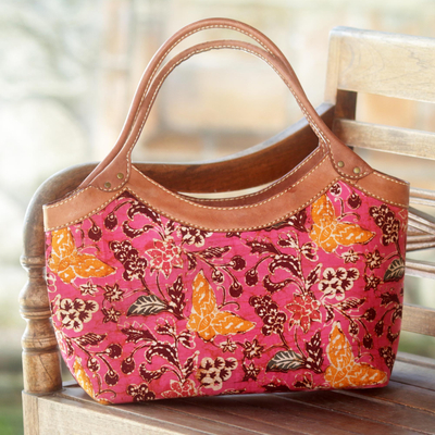 Handtasche aus Baumwollbatik und Lederakzenten - Rosafarbene Handtasche mit Batik-Griff aus Baumwolle und Schmetterlingsdesign