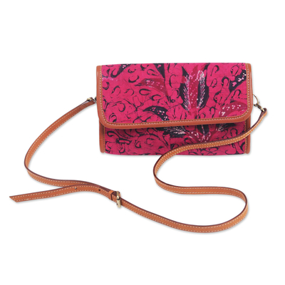 Bolso de hombro batik con detalles de algodón y cuero, 'Pink Lady' - Bolso de hombro batik de algodón rosa de Indonesia