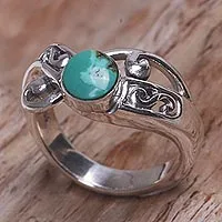 Türkiser Einzelsteinring, „Turquoise Mystique“ – Einzelsteinring aus natürlichem Türkis und Sterlingsilber