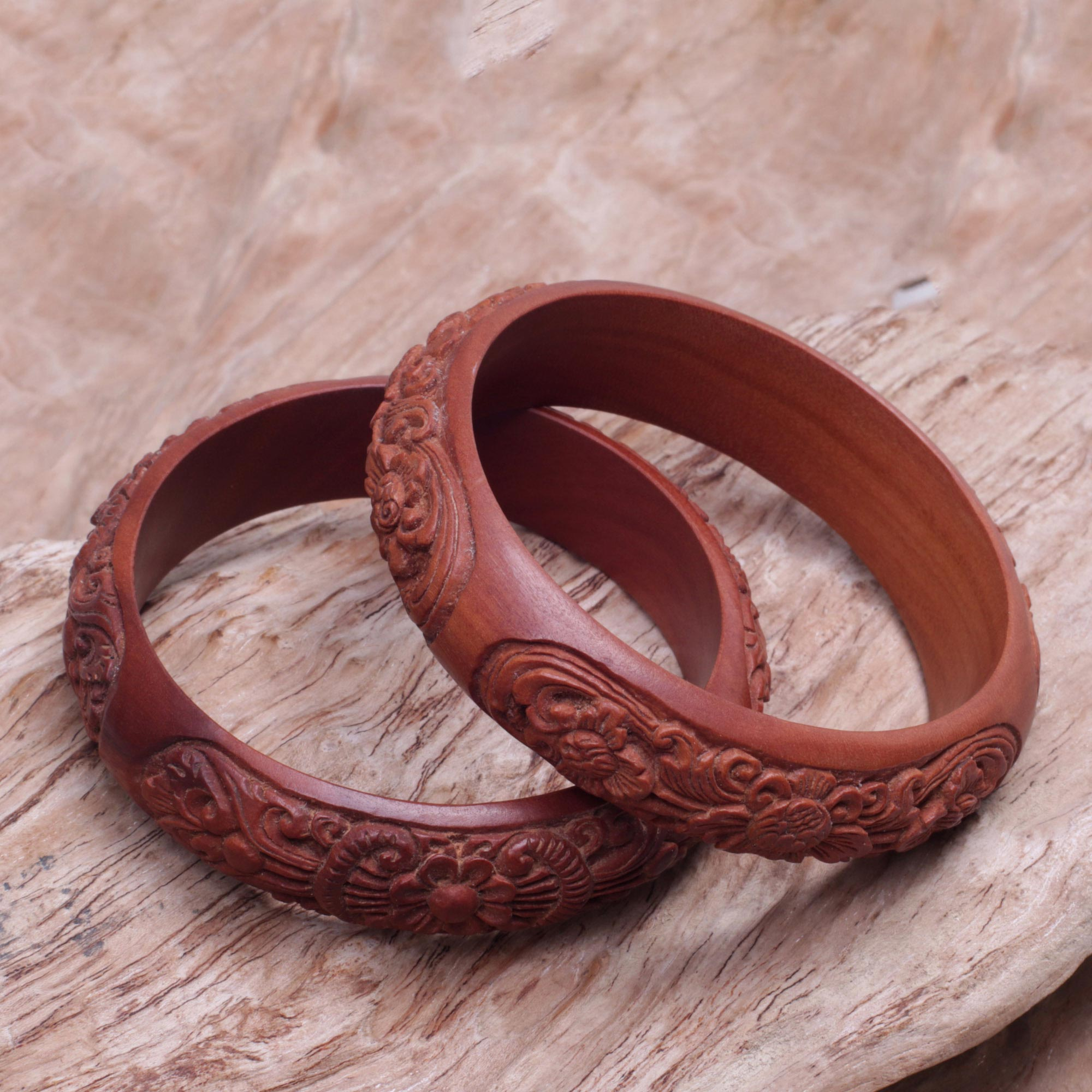 DIY wood painted bangle bracelets | Diy bracelets, Wooden bangle, Bangles  diy