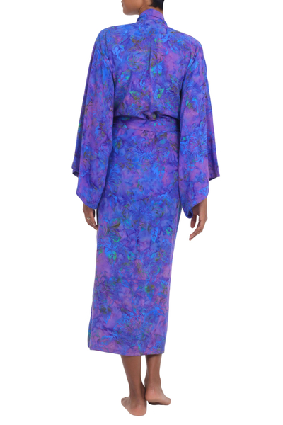 Robe aus Rayon-Batik - Handgefertigte lila Batik-Rayon-Robe aus Indonesien