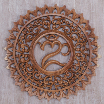 Reliefplatte aus Holz - Handgeschnitztes Suar-Holz-Wandpaneel von Indonesia Artisan