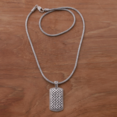 Herren-Halskette mit Anhänger aus Sterlingsilber - Herren-Halskette mit Anhänger aus Sterlingsilber aus Indonesien