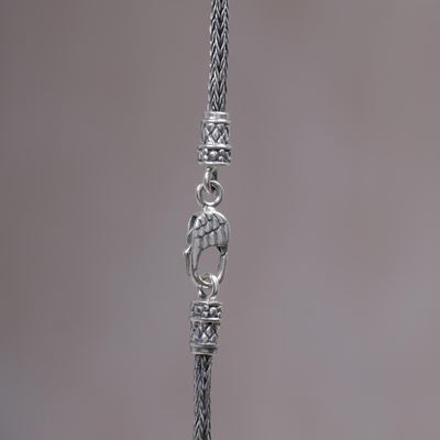 Anhänger-Halskette aus Sterlingsilber für Männer, 'Gewebter Fang'. - Anhänger-Halskette in Form eines Reißzahns aus Sterlingsilber aus Indonesien