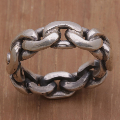 Sterling silver band ring, 'Family Links' - Sterling Silver Unisex Chain Motif Band Ring from Indonesia