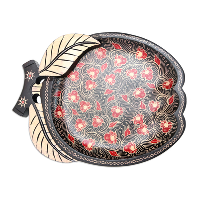 Dekoratives Tablett aus Batikholz - Apfelförmiges dekoratives Tablett aus Batikholz aus Bali