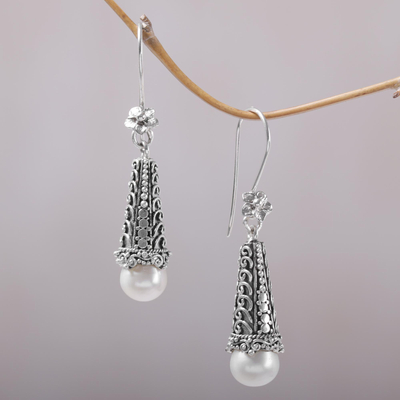 Aretes colgantes de perlas cultivadas - Pendientes florales balineses de plata de ley y perlas cultivadas