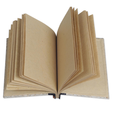Natural fiber journal, 'Weaver Wonder' - Pandan Leaf Woven Journal with 100 Rice Straw Pages