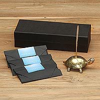 Turtle Aroma in Gold