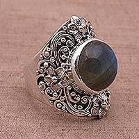 Featured review for Labradorite dome ring, Jepun Mists