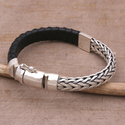 Armband aus Leder und Sterlingsilber - Armbandarmband aus Sterlingsilber mit Lederakzent aus Bali