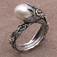 Cultured pearl cocktail ring, 'Moonlight Stalk' - Cultured Pearl and Sterling Silver Cocktail Ring from Bali