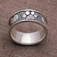 Anillo de banda de plata de ley, 'Loving Paws' - Anillo de banda de corazón de plata de ley de Bali