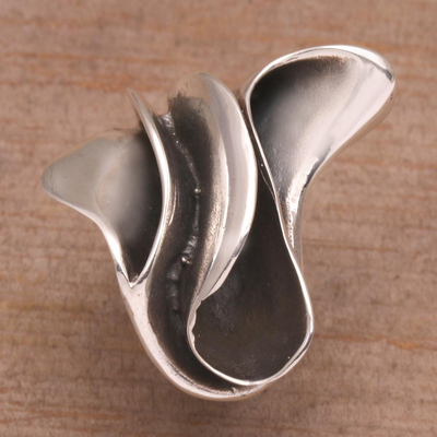 Sterling silver cocktail ring, 'Wavy Dunes' - Sterling Silver Modern Cocktail Ring from Bali