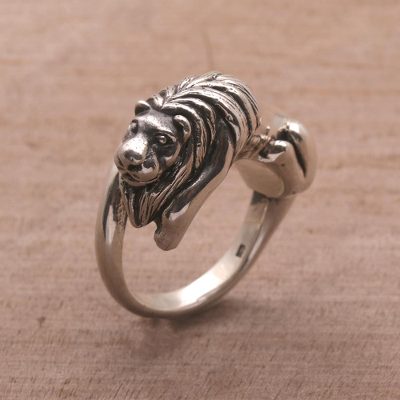 Sterling Silver Lion-Shaped Cocktail Ring from Bali
