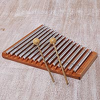 Xilófono de madera de teca y acero inoxidable, 'Chiming Joy' - Xilófono balinés hecho a mano de madera de teca y acero inoxidable