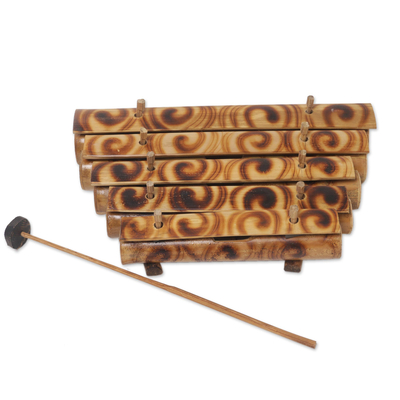 Xilófono de bambú - Xilófono de bambú con mazo y motivo de remolino de Bali