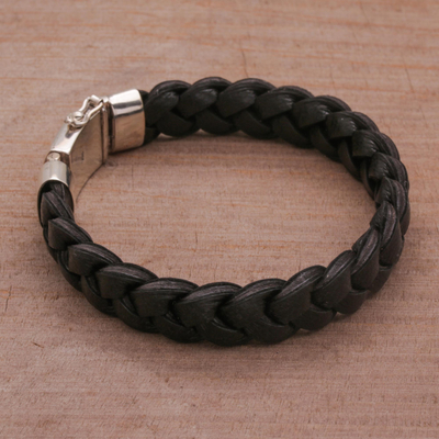 Men's leather bracelet, 'Powerful Weave' - Men's Leather Braided Wristband Bracelet from Bali