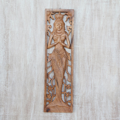 Holzreliefplatte 'Die Südseekönigin' - Balinesische handgefertigte Relieftafel aus Suar-Holz