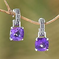 Amethyst-Ohrhänger, „Buddha's Curls“ – Amethyst- und Sterlingsilber-Ohrhänger aus Bali