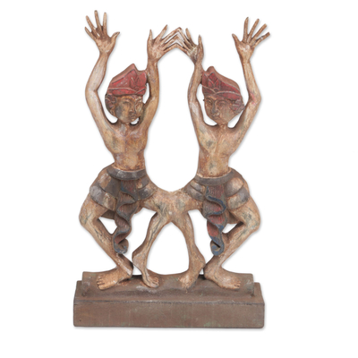 Teakholz-Statuette, „Brüder Kecak“. - Teakholz-Statuette von Ritualtänzern mit antikem Finish