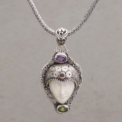 Collar con colgante de Múltiples piedras preciosas - Collar con colgante en forma de cara de plata con gemas Múltiples de Bali