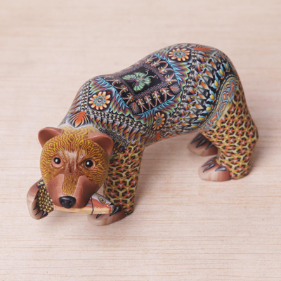 Escultura de arcilla polimérica, (4 pulgadas) - Escultura de oso de arcilla polimérica colorida (4 pulgadas) de Bali