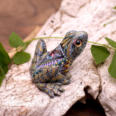 Polymer clay sculpture, 'Vibrant Frog' (1.8 inch) - Polymer Clay Sculpture of a Frog (1.8 Inch) from Bali