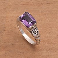 Anillo de amatista con una sola piedra - Anillo de una sola piedra con amatista morada facetada de Bali